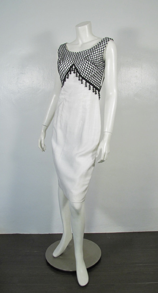 ビンテージ ドレス 60’s 1960年代 ビーズ ホワイト ブラック ネット シースドレス