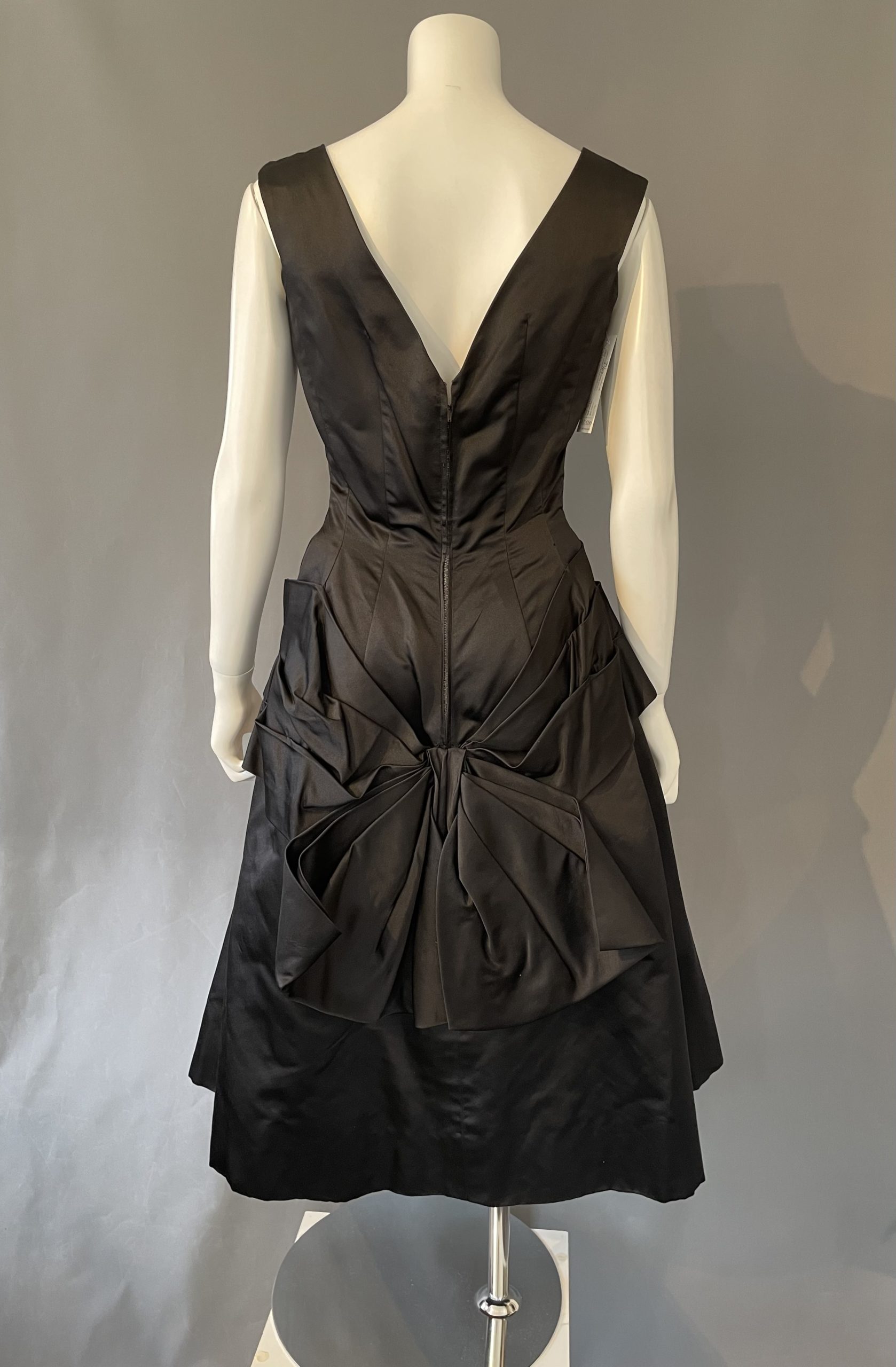 ビンテージ ブラック レーヨン サテン ドレス 黒 パーティー 1950年代