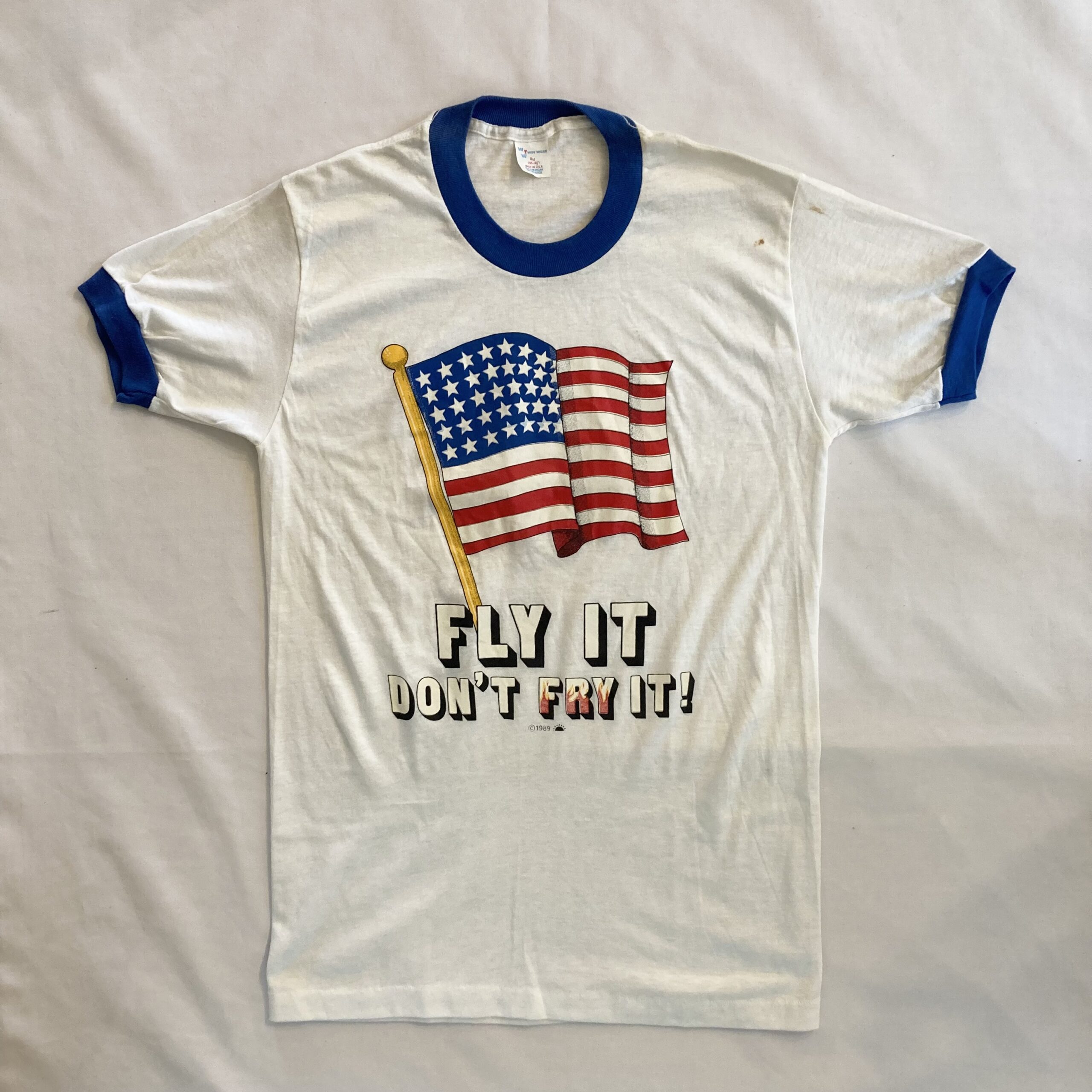 1989 80s American Flag リンガーTシャツ